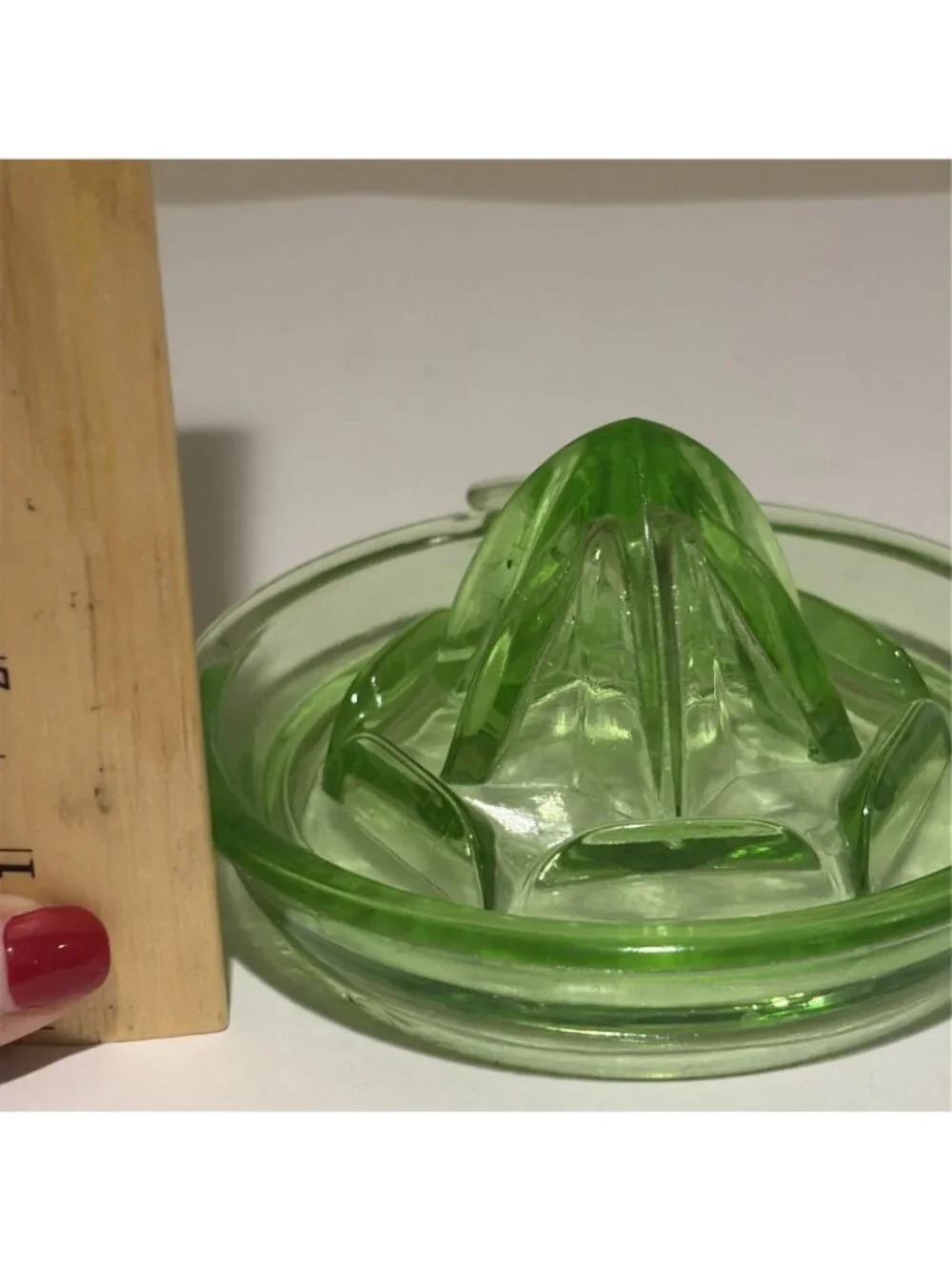 Vtg. Green Depression Glass Reamer Uranium Vaseline Citrus Squeezer Lemon Juicer